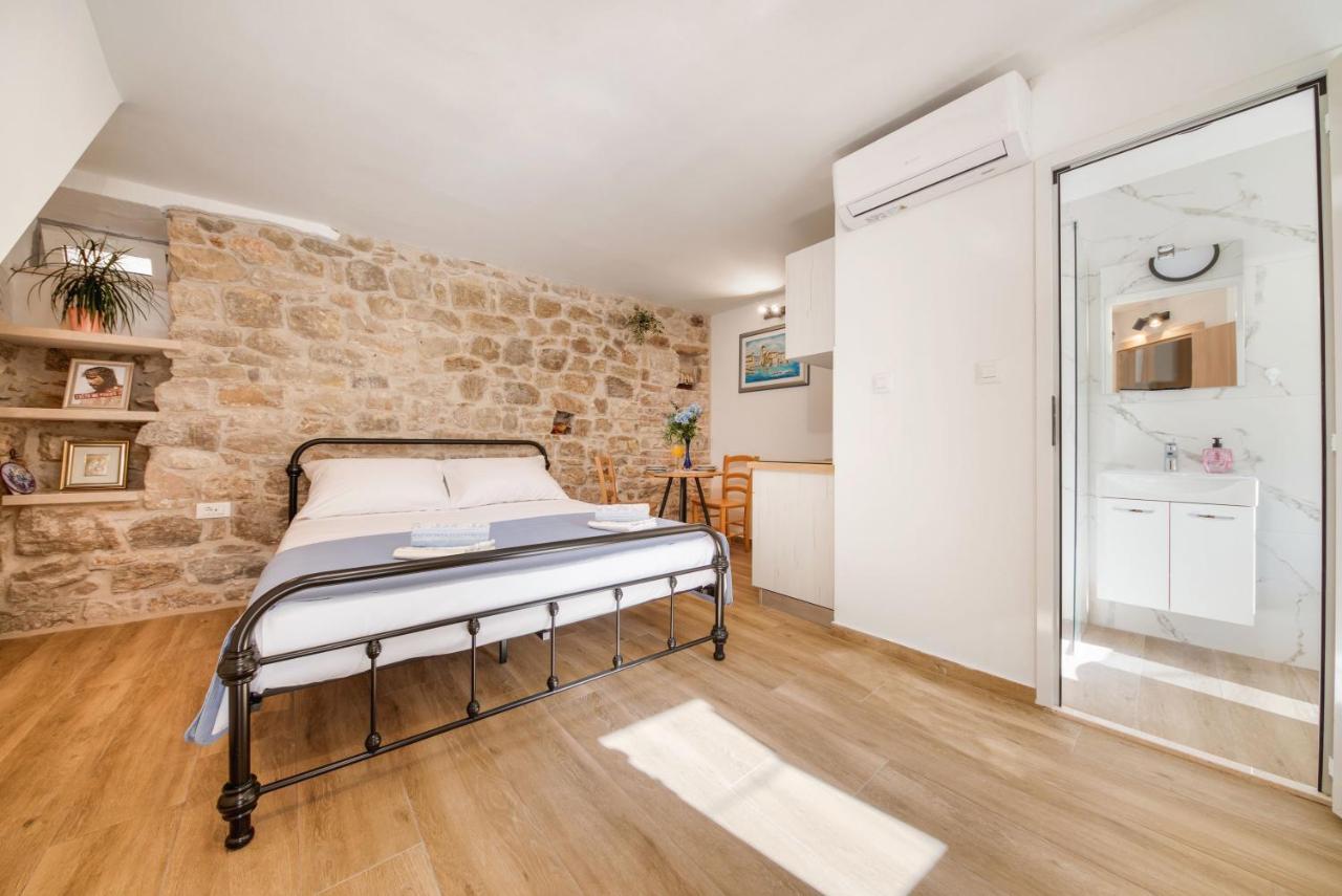 Apartments Jerolim Split Exterior photo